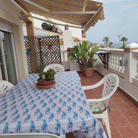 Atico En Rincon De La Victoria En La Costa Del Sol Apartment Malaga Bagian luar foto